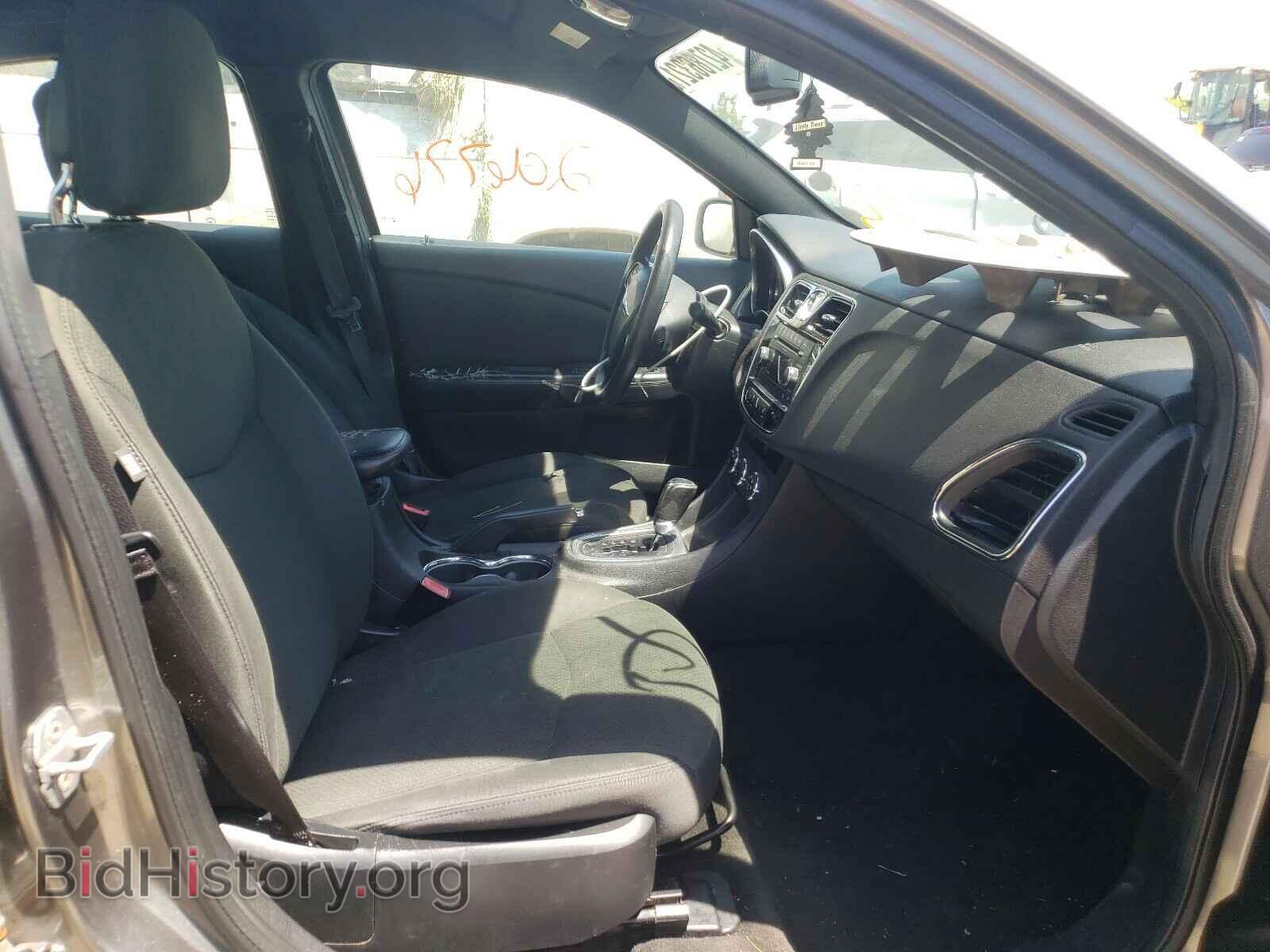 2011 CHRYSLER 200 - VIN: 1C3BC4FG1BN606929 - Photo 5