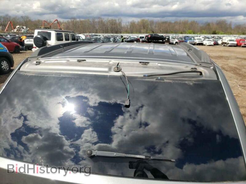 2011 Jeep COMPASS (VIN 1J4NF1FBXBD282575) — photo 9 of 10