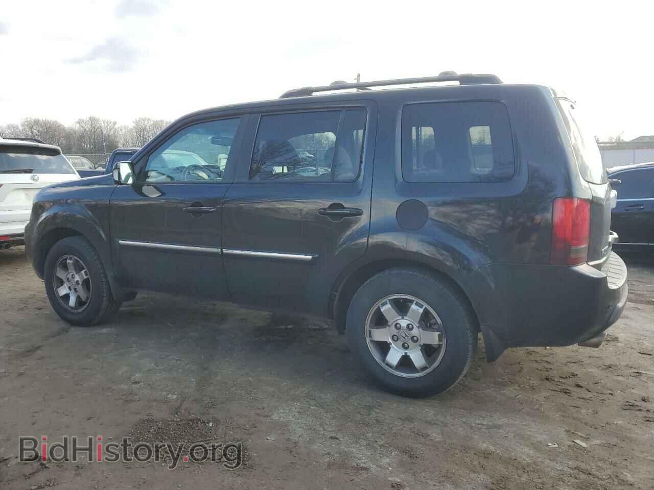 2011 HONDA PILOT - VIN: 5FNYF4H90BB001925 - Photo 2