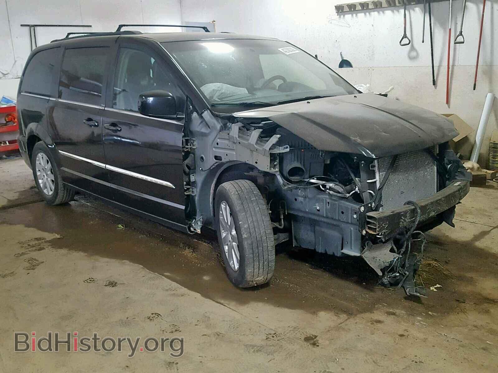 Photo 2A4RR8DG2BR677301 - CHRYSLER TOWN & COU 2011