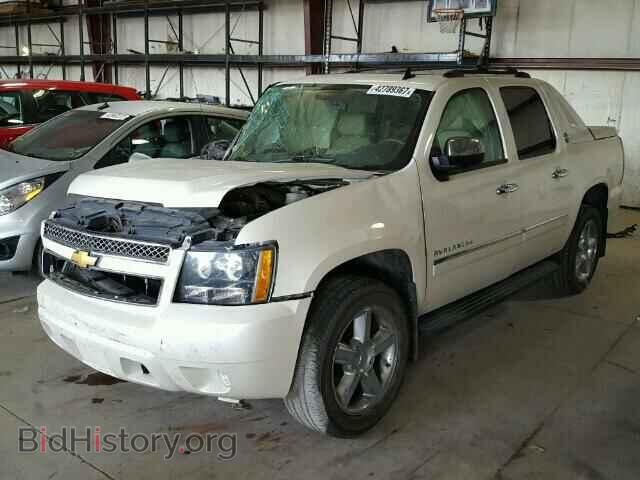 2013 CHEVROLET AVALANCHE - VIN: 3GNTKGE73DG361320 - Фото 2