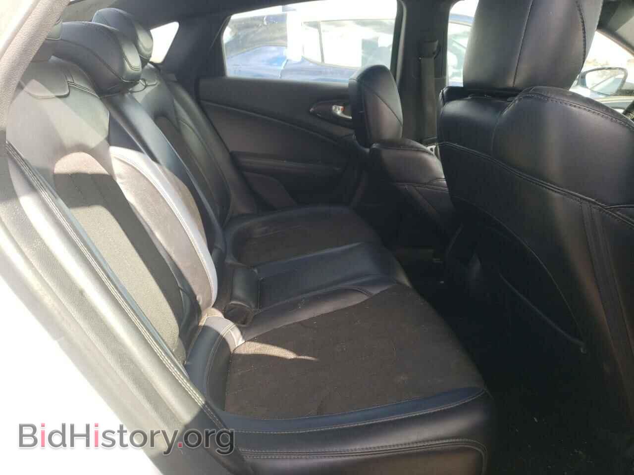 2015 CHRYSLER 200 - VIN: 1C3CCCBB0FN643730 - Photo 10