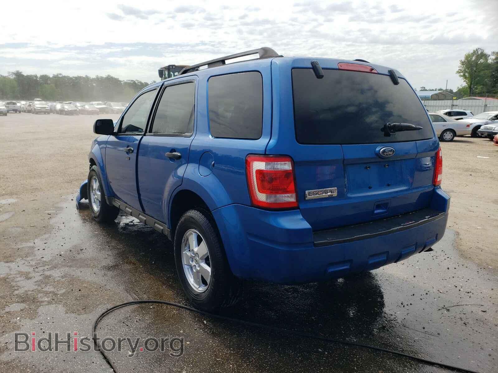 2011 FORD ESCAPE - VIN: 1FMCU0D79BKA24678 - Фото 3