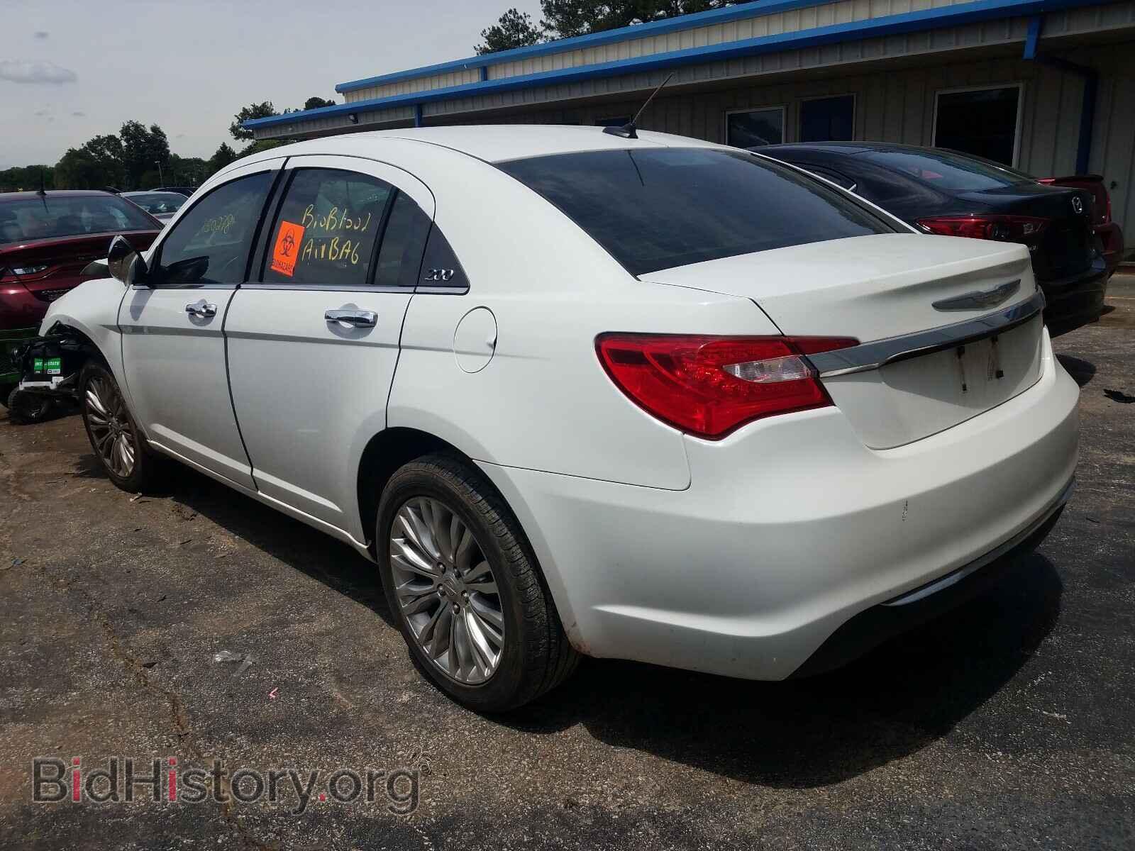 2012 CHRYSLER 200 - VIN: 1C3CCBCB1CN188956 - Фото 3