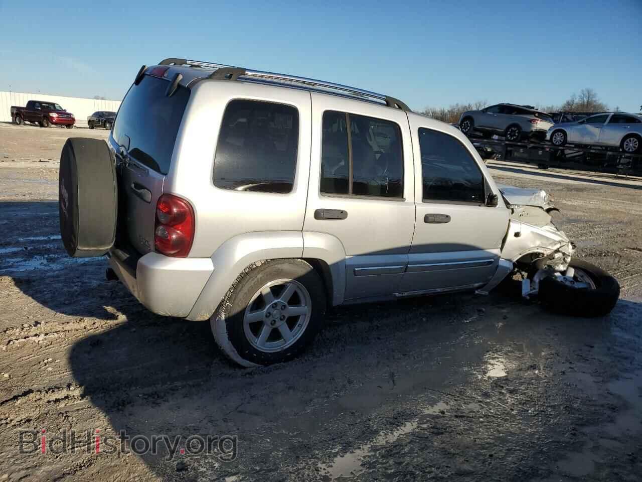 2007 JEEP LIBERTY - VIN: 1J4GL58K77W645903 - Фото 3