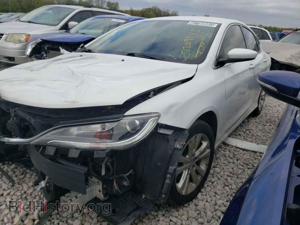 2016 CHRYSLER 200 - VIN: 1C3CCCAB3GN116056 - Фото 2
