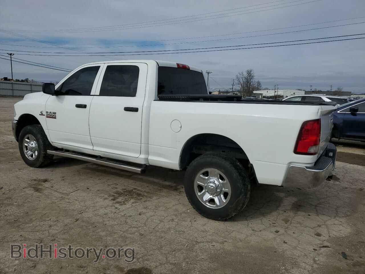 2017 RAM All Models - VIN: 3C6UR5CL6HG529512 - Фото 2