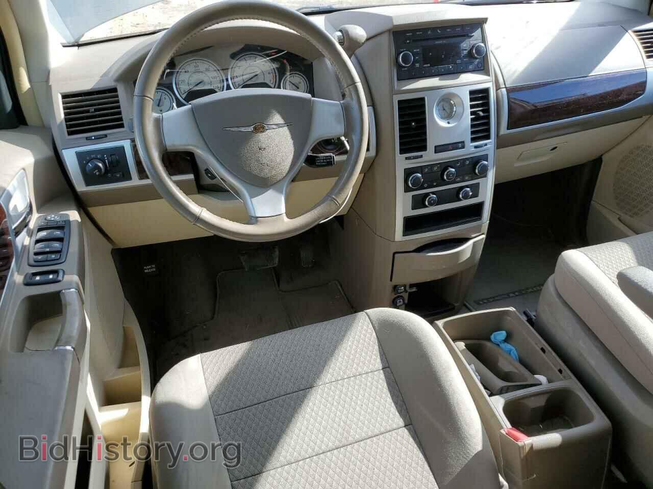 2010 CHRYSLER MINIVAN - VIN: 2A4RR5D17AR380808 - Photo 8