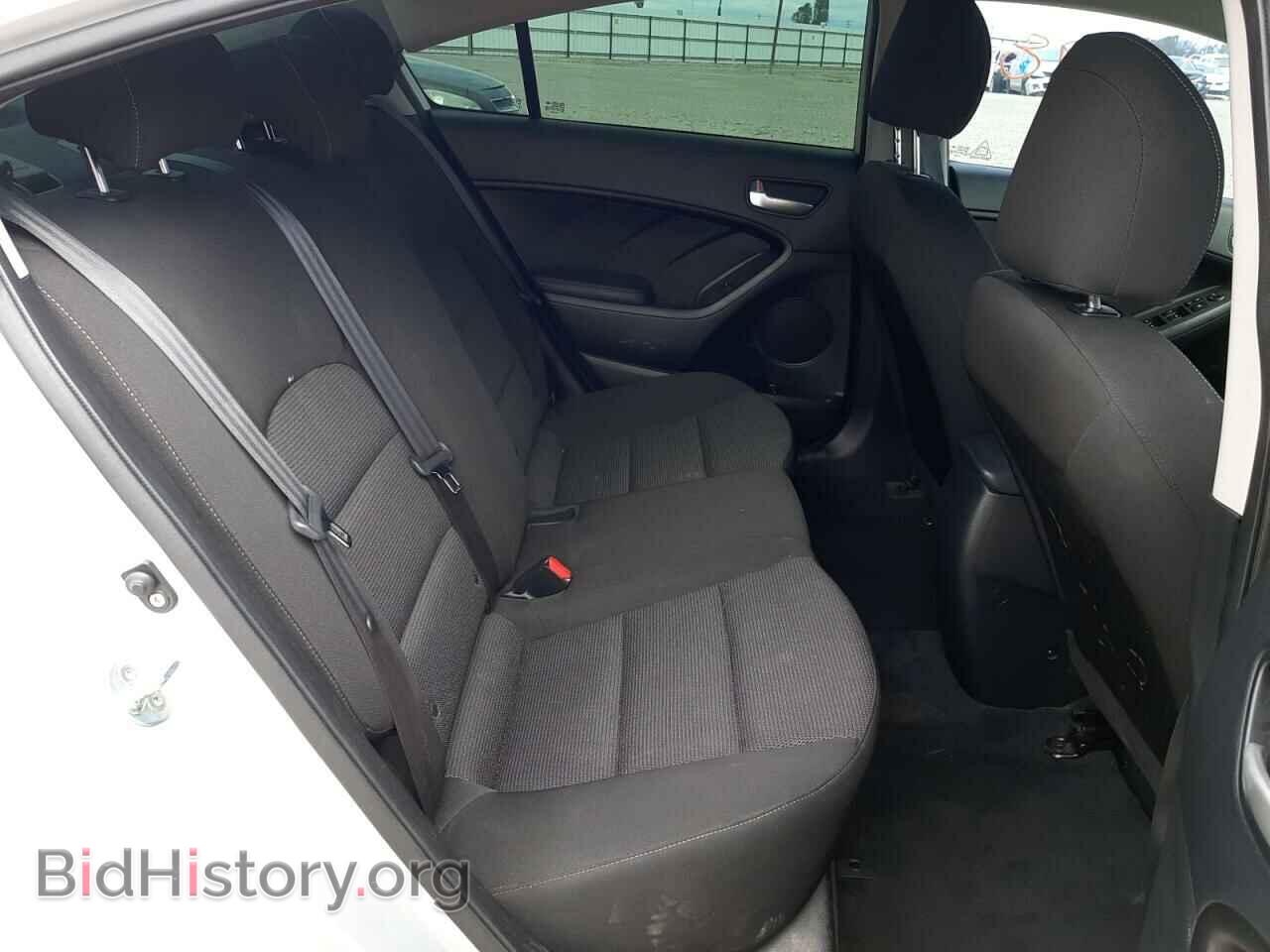 2017 KIA FORTE - VIN: 3KPFK4A75HE044330 - Фото 6