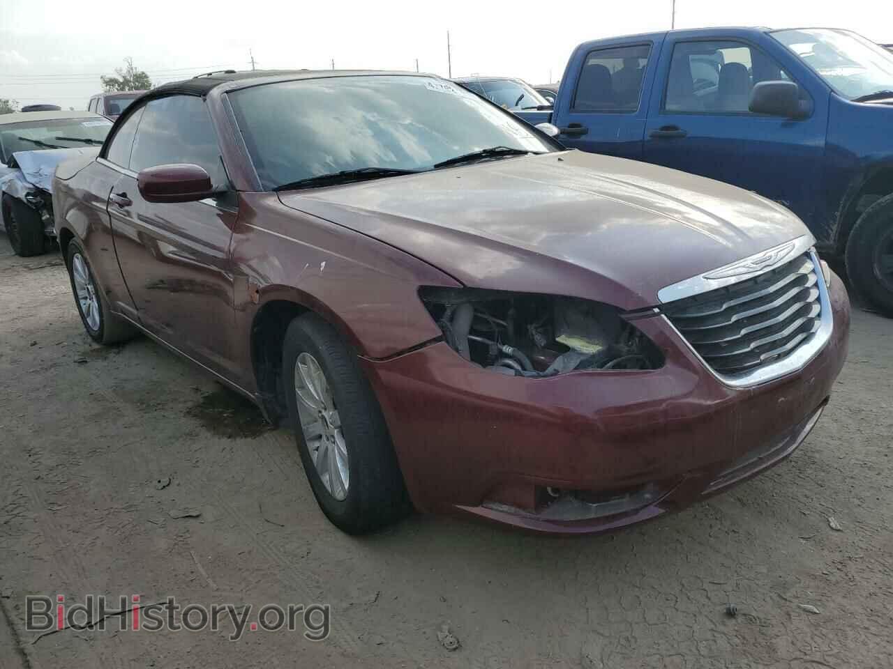 2013 CHRYSLER 200 - VIN: 1C3BCBEB9DN526923 - Фото 4