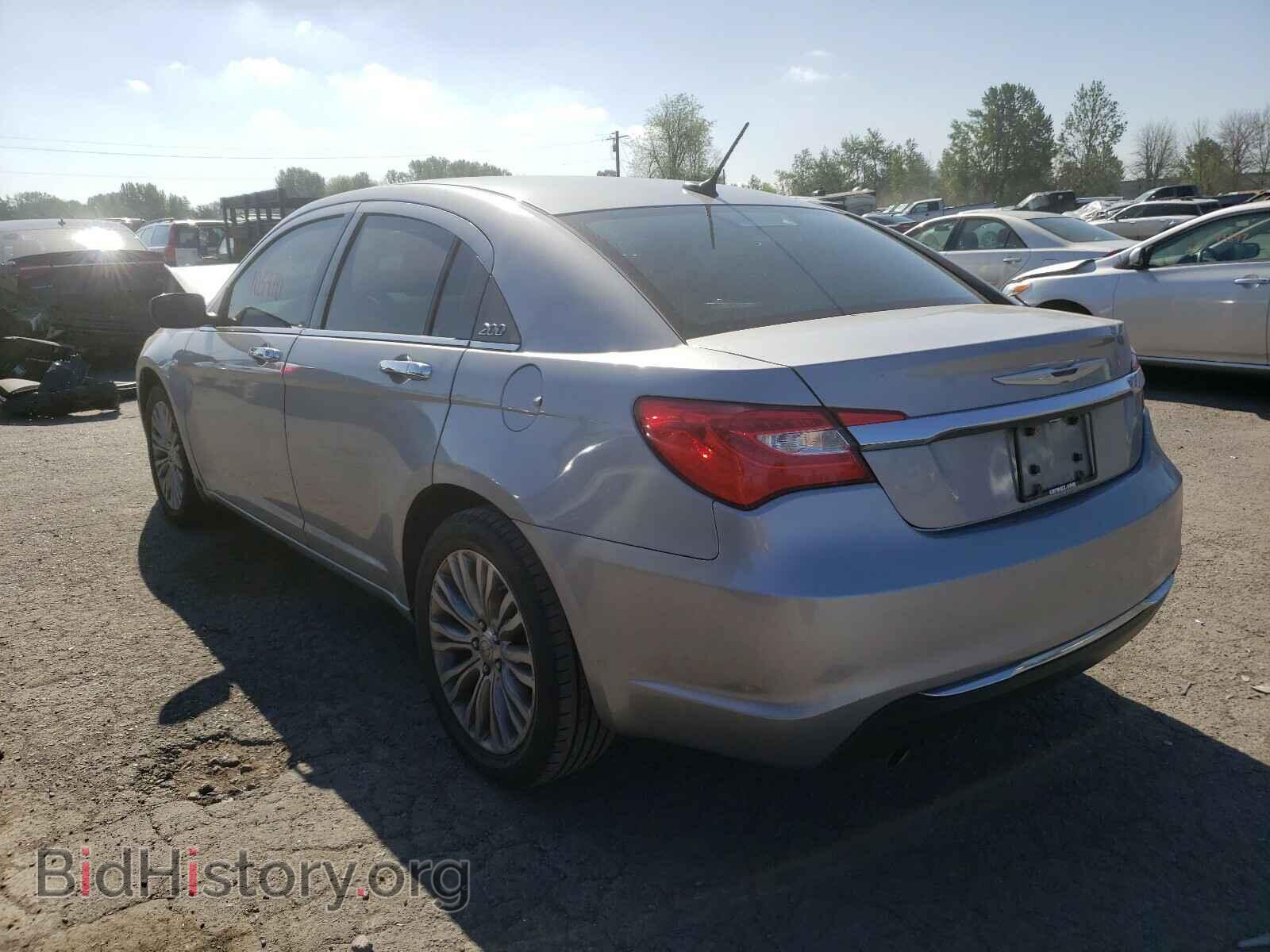 2013 CHRYSLER 200 - VIN: 1C3CCBCG4DN555698 - Фото 3