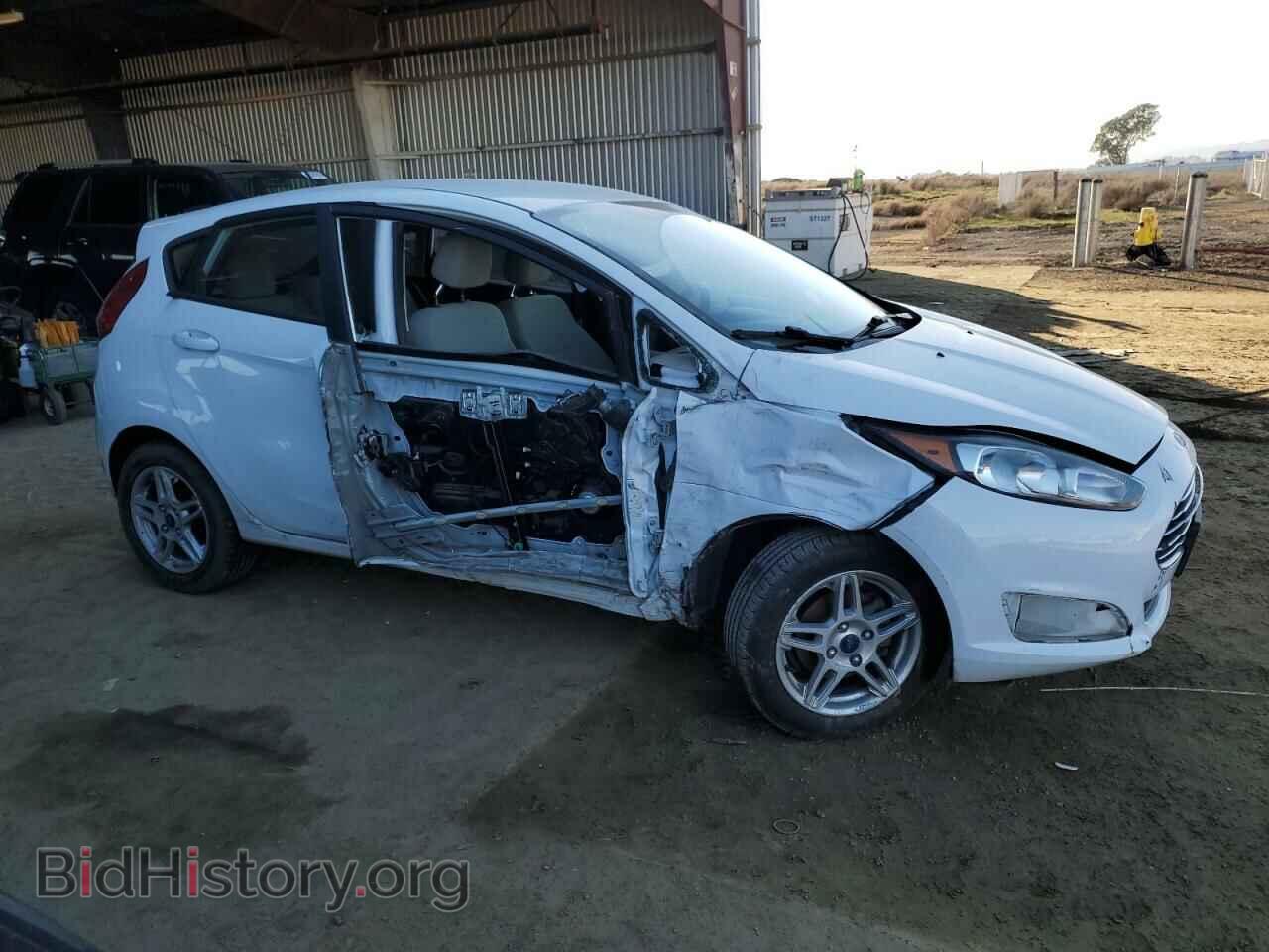 2017 FORD FIESTA - VIN: 3FADP4EJ8HM115546 - Фото 4