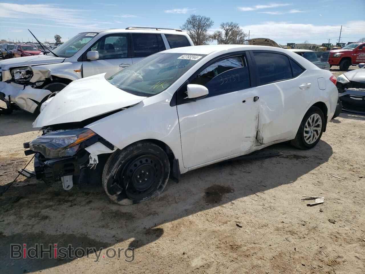 Фотография 2T1BURHE8HC749339 - TOYOTA COROLLA 2017