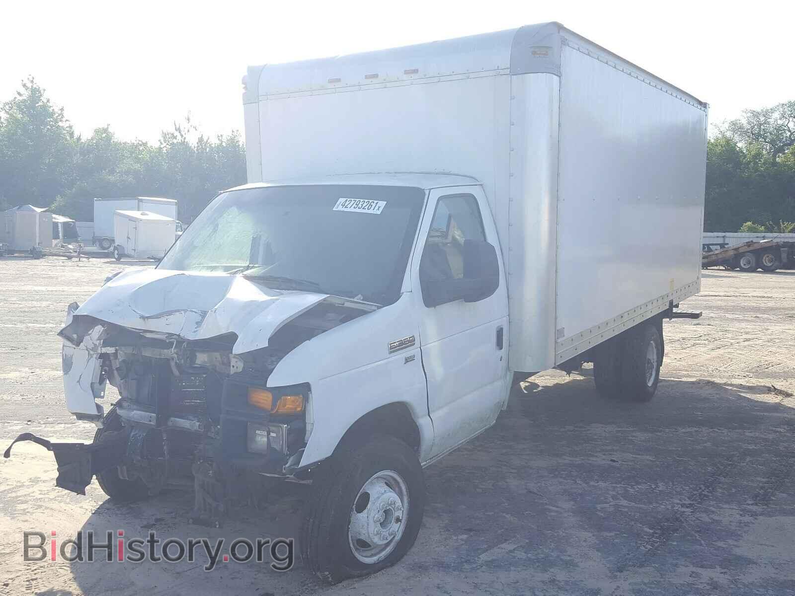 2011 FORD ECONOLINE - VIN: 1FDWE3FL9BDA91713 - Photo 2