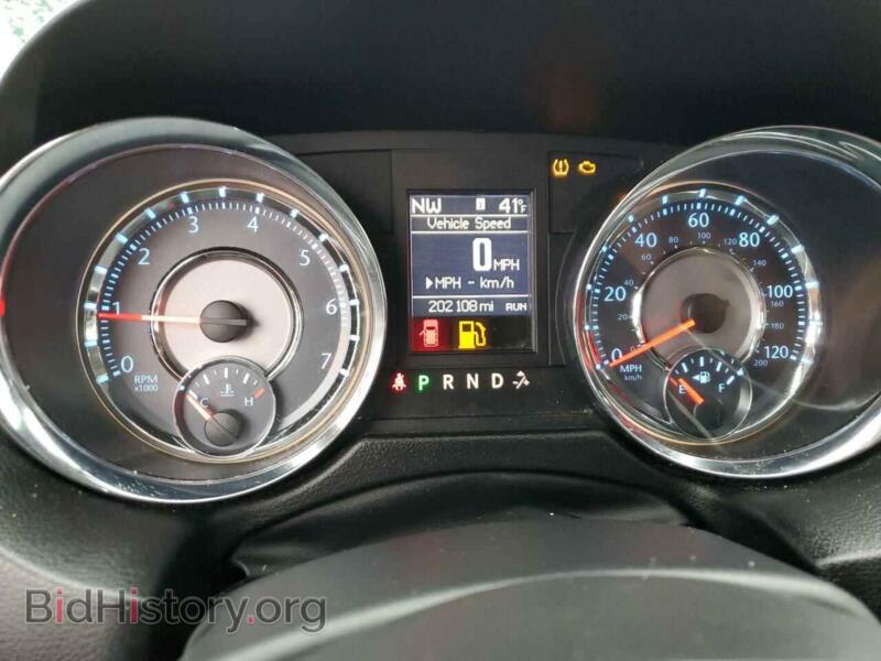 2011 Chrysler MINIVAN (VIN 2A4RR5DG7BR687708) — photo 9 of 13