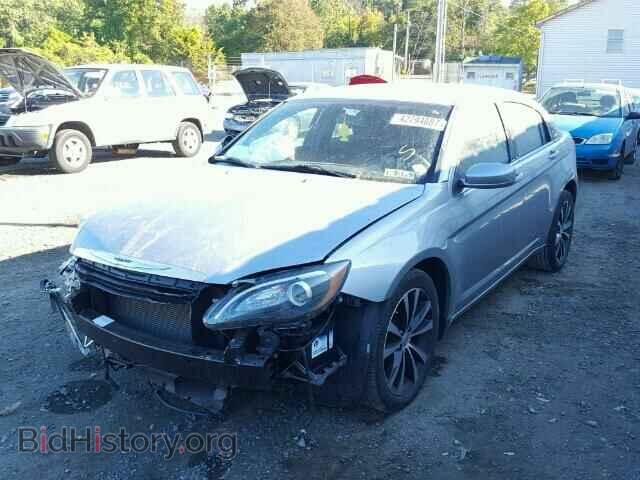 2013 CHRYSLER 200 - VIN: 1C3CCBBG1DN706692 - Фото 2