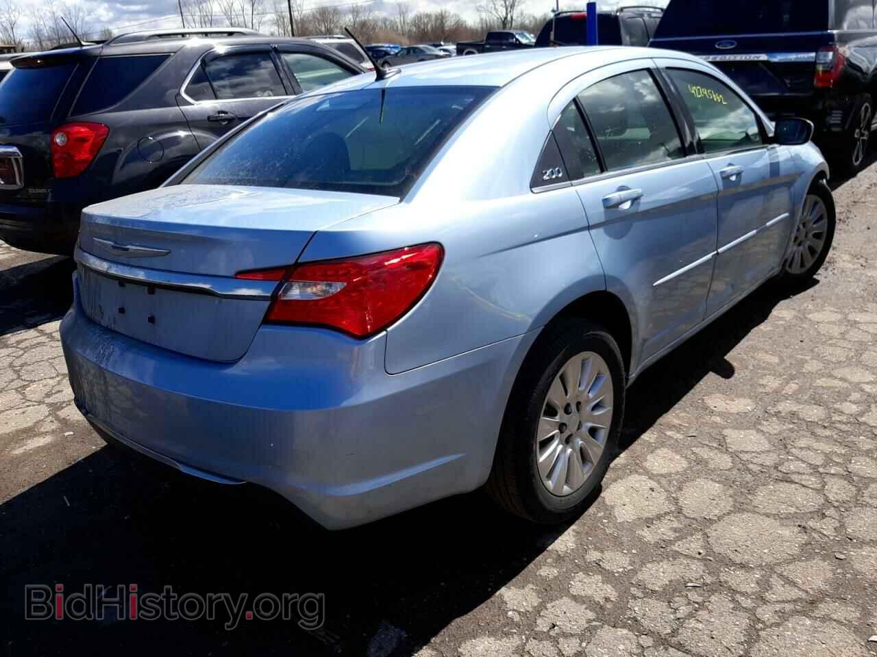 2013 CHRYSLER 200 - VIN: 1C3CCBAG4DN646490 - Photo 4