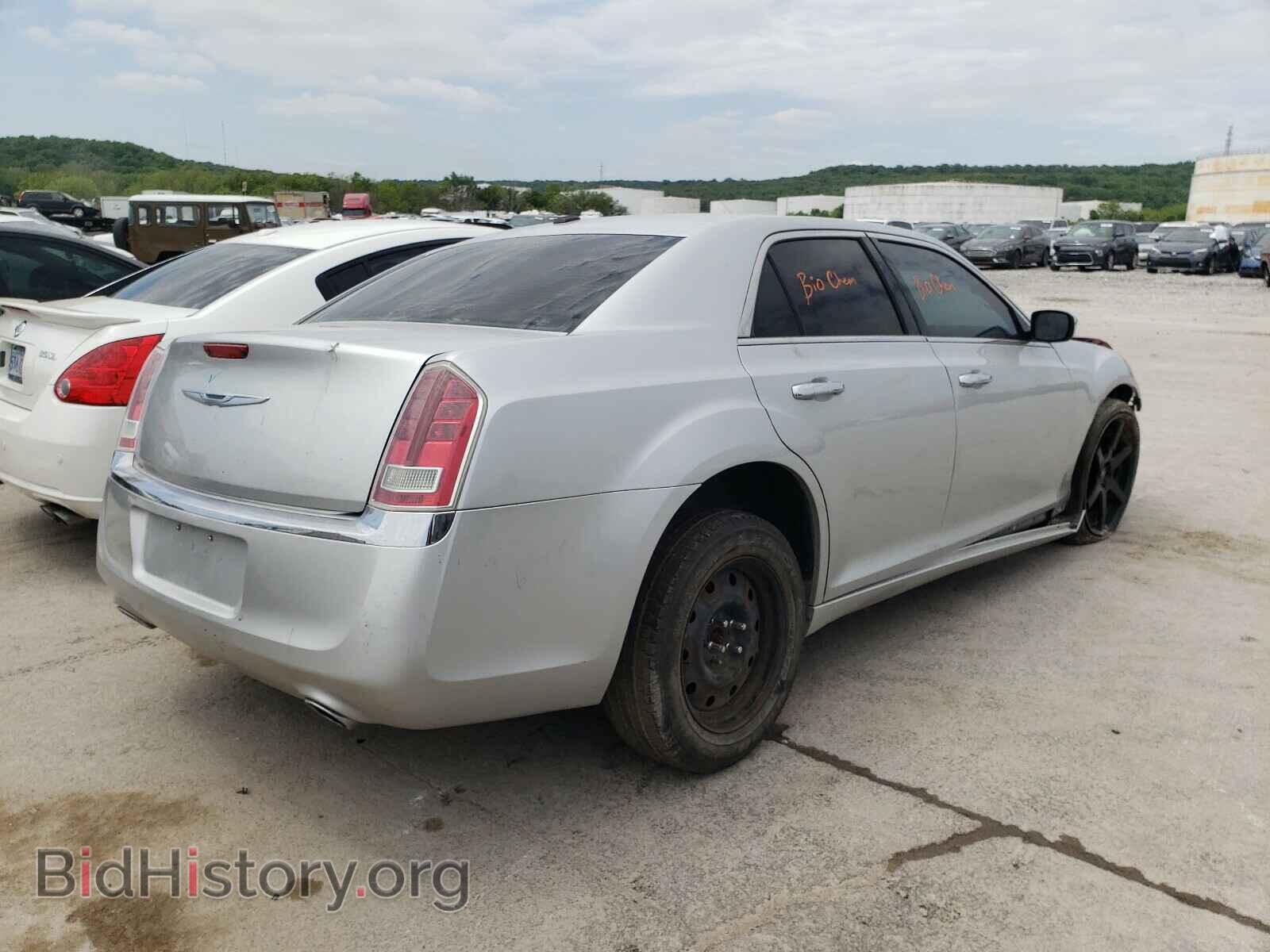 2012 CHRYSLER 300 - VIN: 2C3CCACG0CH199378 - Фото 4