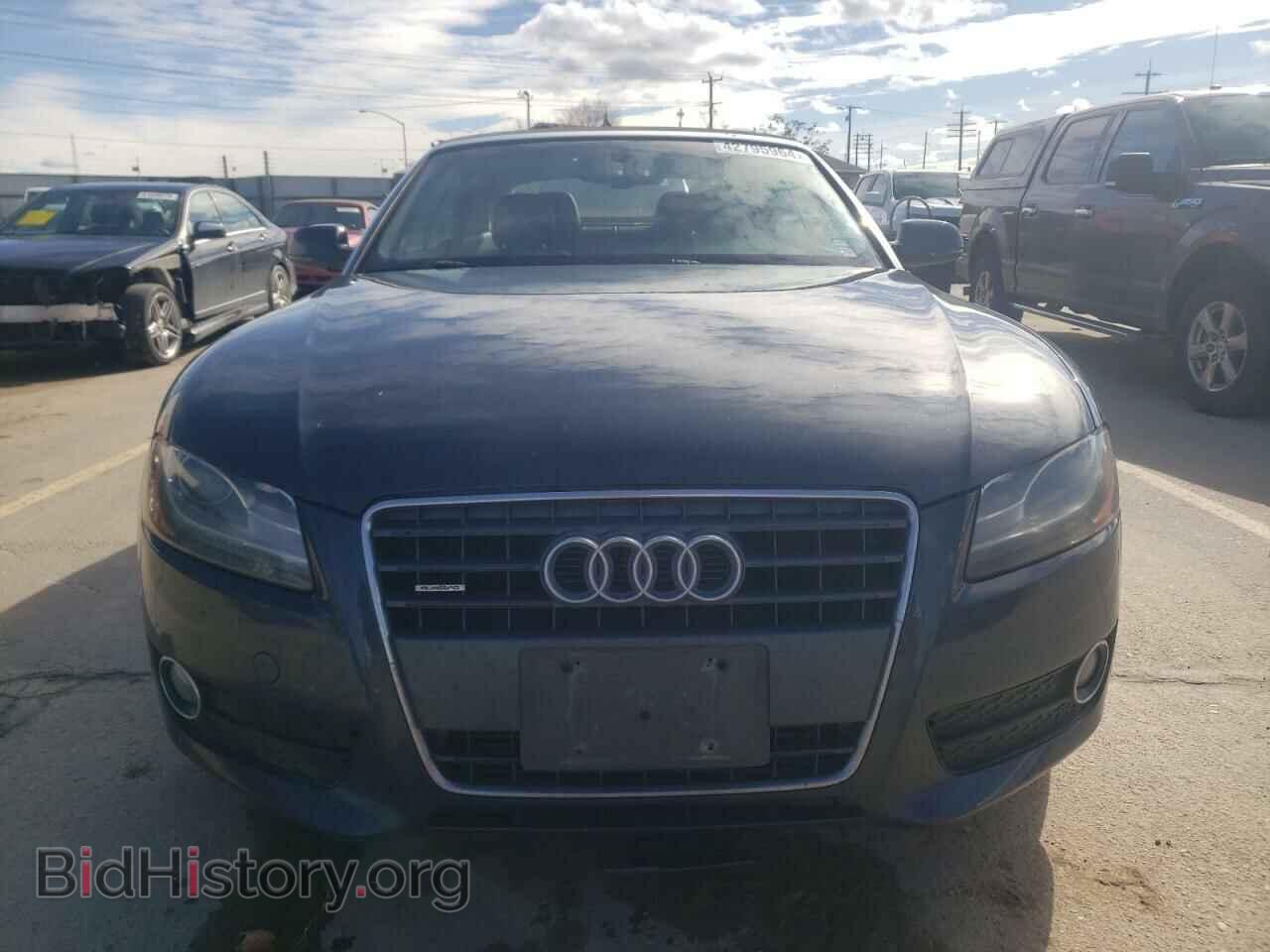 2011 AUDI A5 - VIN: WAULFAFH8BN002886 - Фото 5