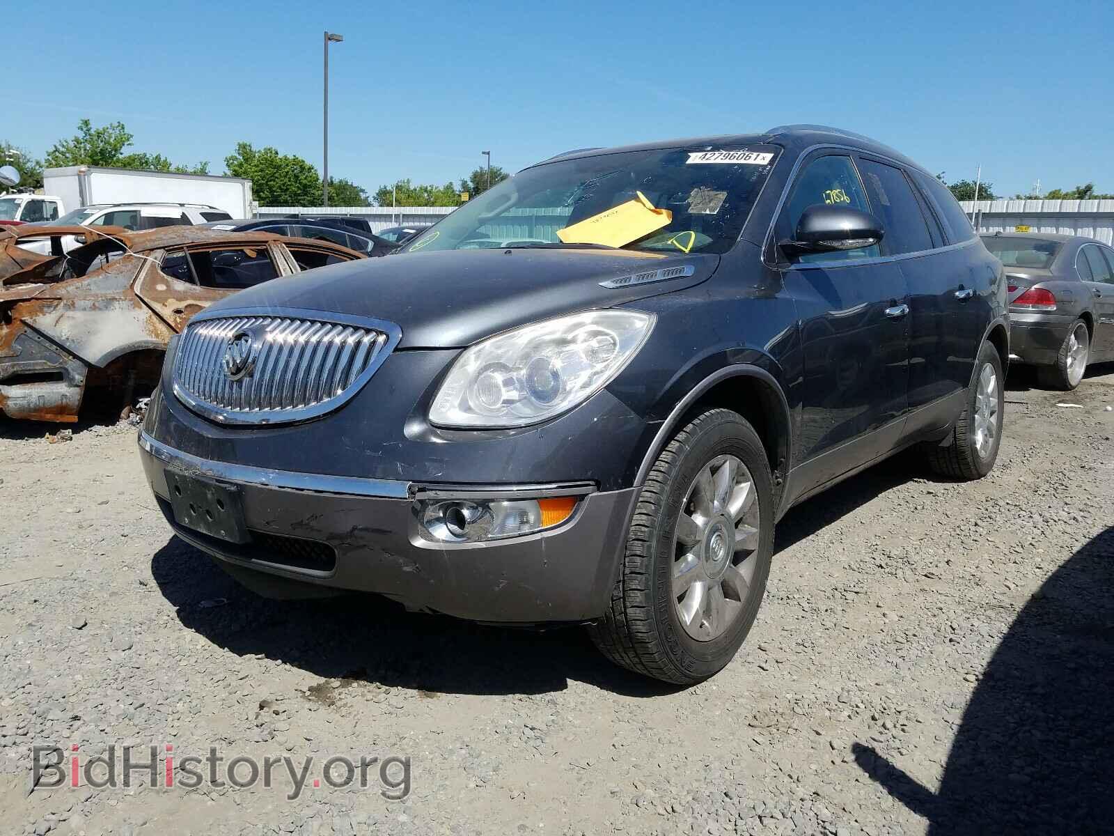 2011 BUICK ENCLAVE - VIN: 5GAKVBED3BJ303726 - Фото 2