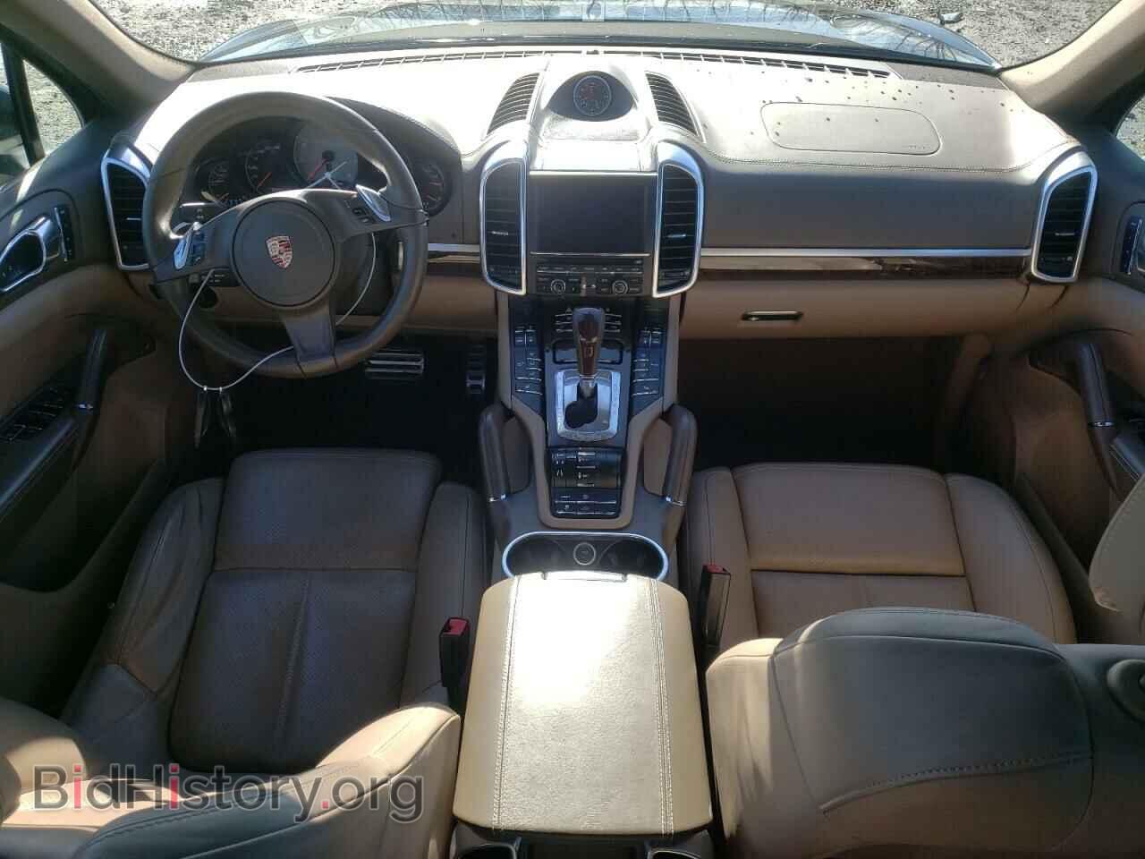 2013 PORSCHE CAYENNE - VIN: WP1AB2A22DLA82830 - Photo 8