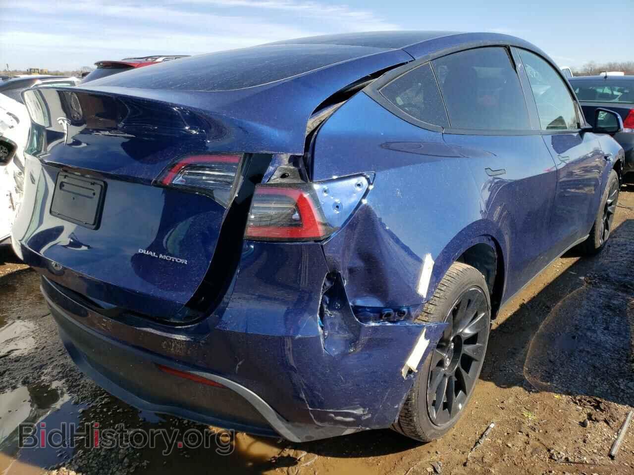 2022 TESLA MODEL Y - VIN: 7SAYGDEE5NF386016 - Фото 3