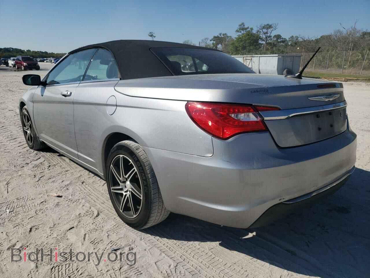 2013 CHRYSLER 200 - VIN: 1C3BCBEB1DN683877 - Фото 2