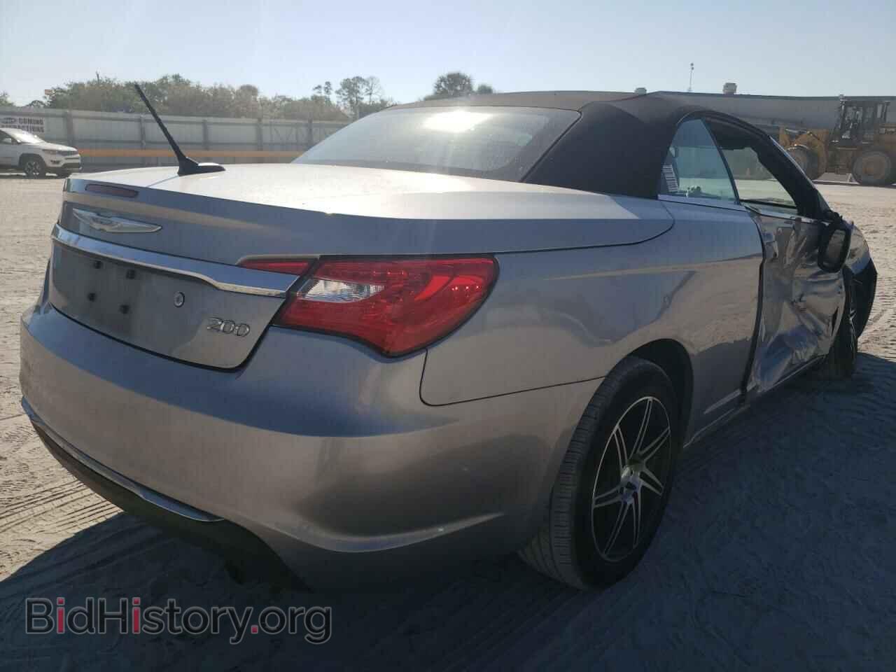 2013 CHRYSLER 200 - VIN: 1C3BCBEB1DN683877 - Фото 3