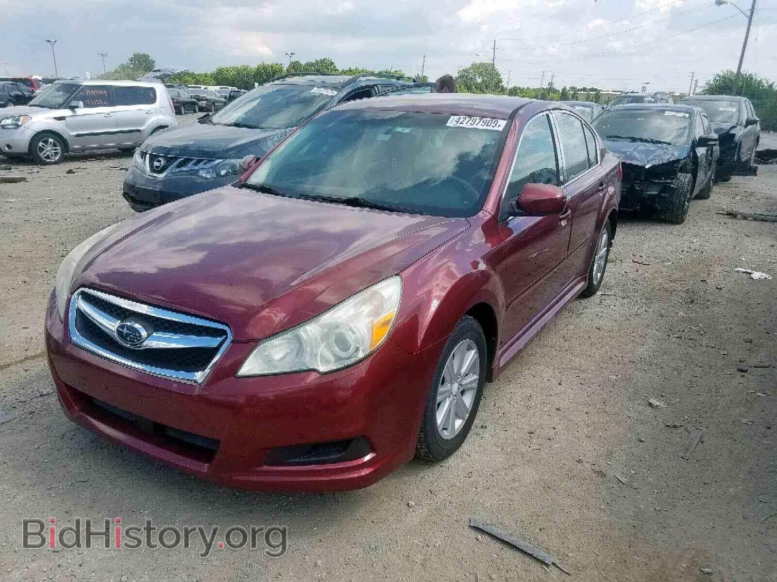 2011 SUBARU LEGACY - VIN: 4S3BMCB63B3236806 - Фото 2
