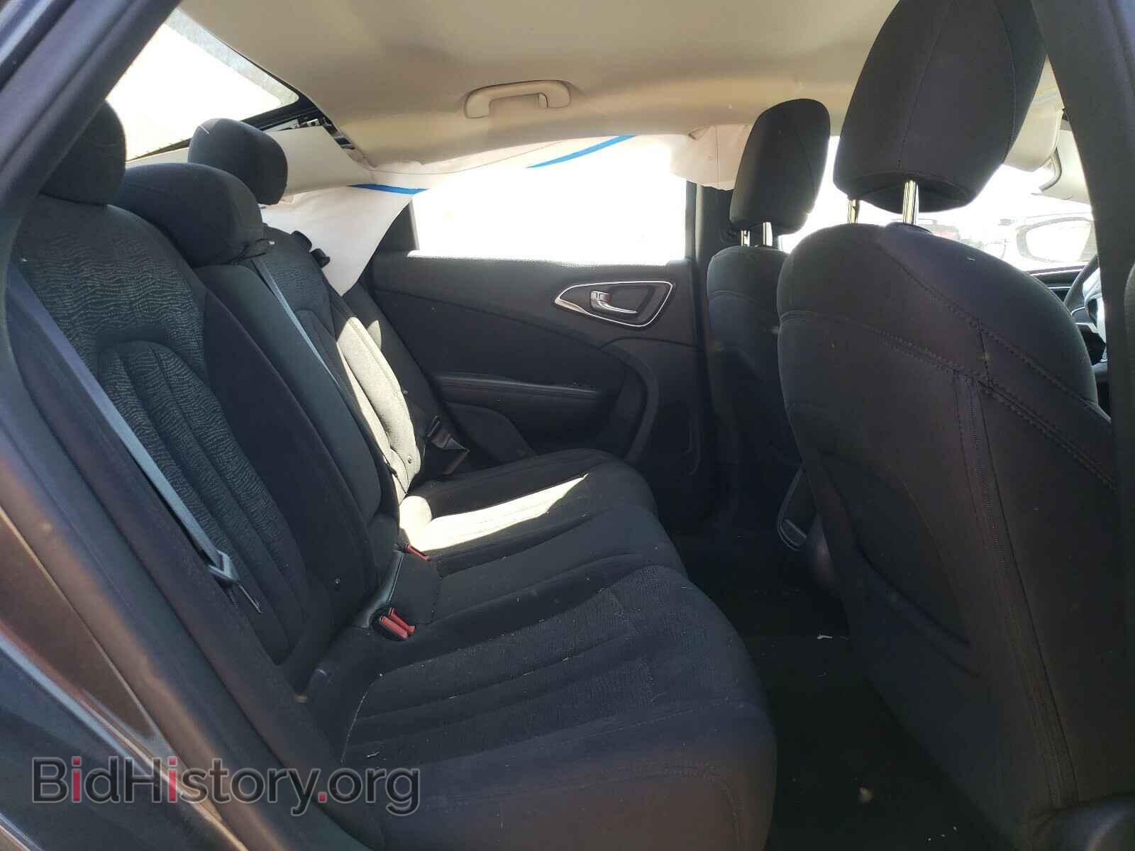 2015 CHRYSLER 200 - VIN: 1C3CCCAB7FN626814 - Фото 6