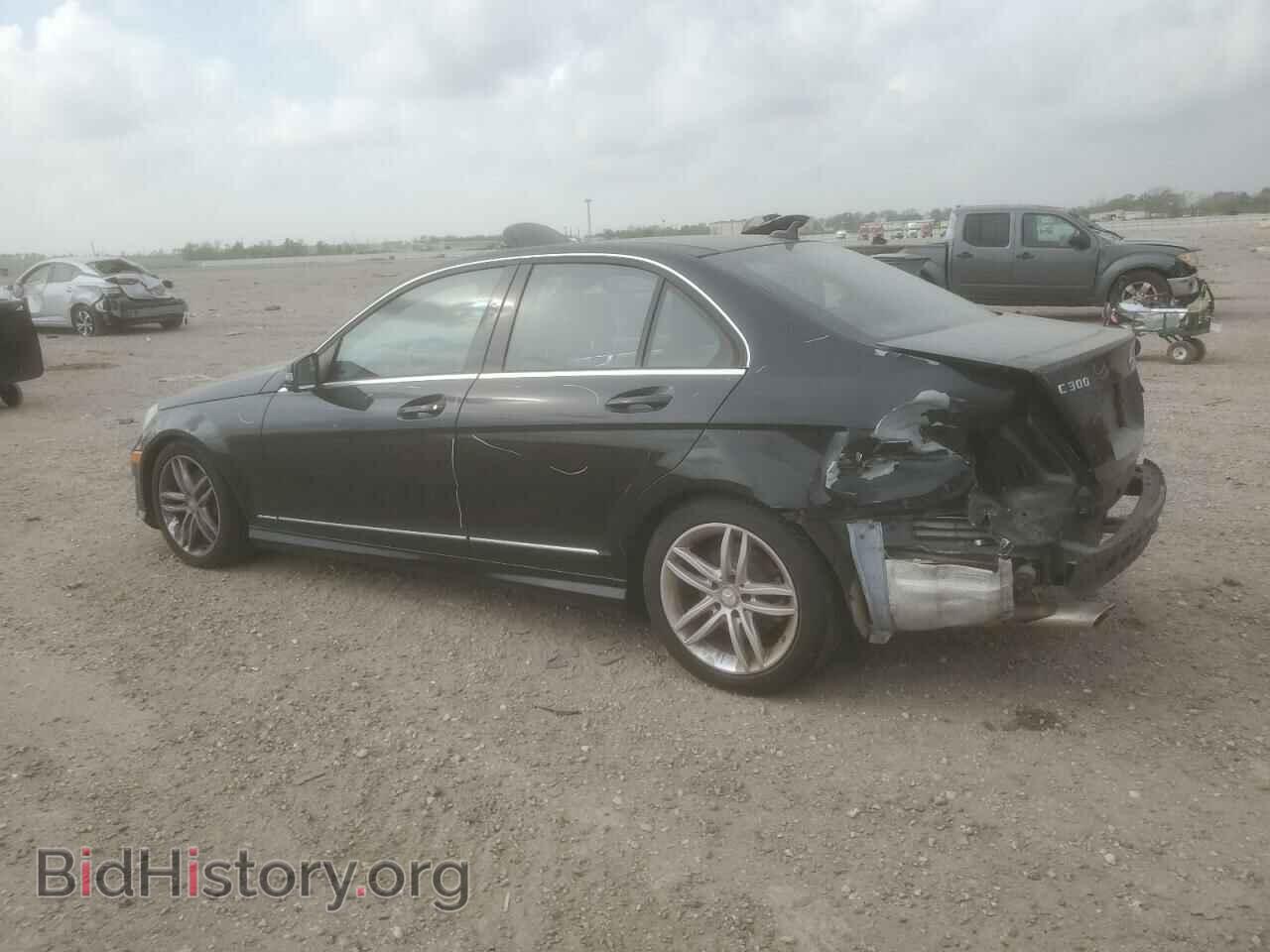 2013 MERCEDES-BENZ C-CLASS - VIN: WDDGF8AB5DR246836 - Фото 2