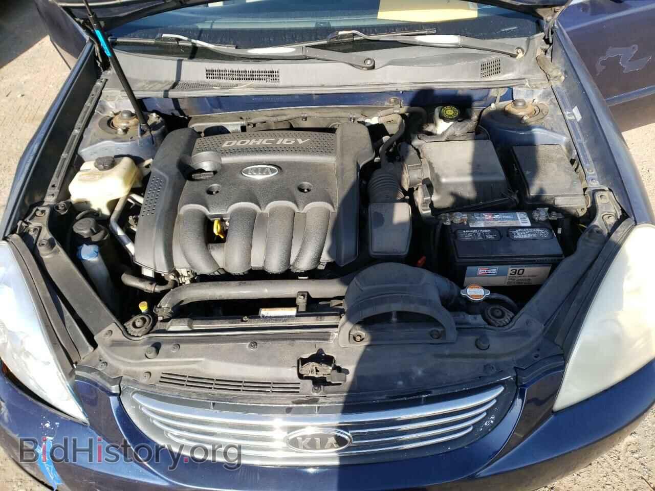 2007 KIA OPTIMA - VIN: KNAGE123475090423 - Фото 7