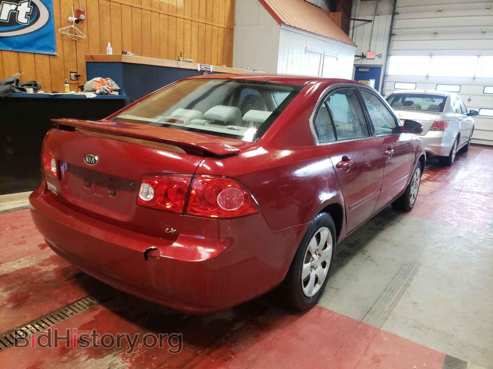 2008 KIA OPTIMA - VIN: KNAGE123085256020 - Фото 4