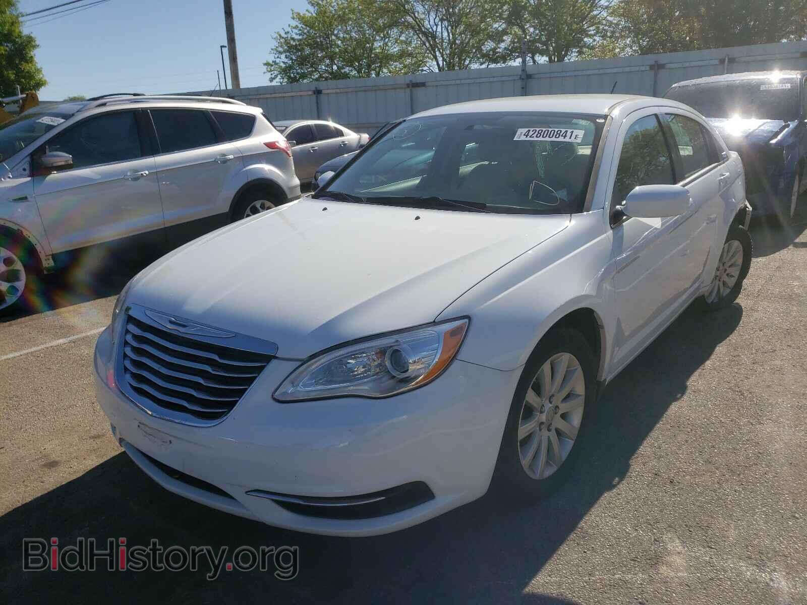 2013 CHRYSLER 200 - VIN: 1C3CCBBB0DN701603 - Фото 2