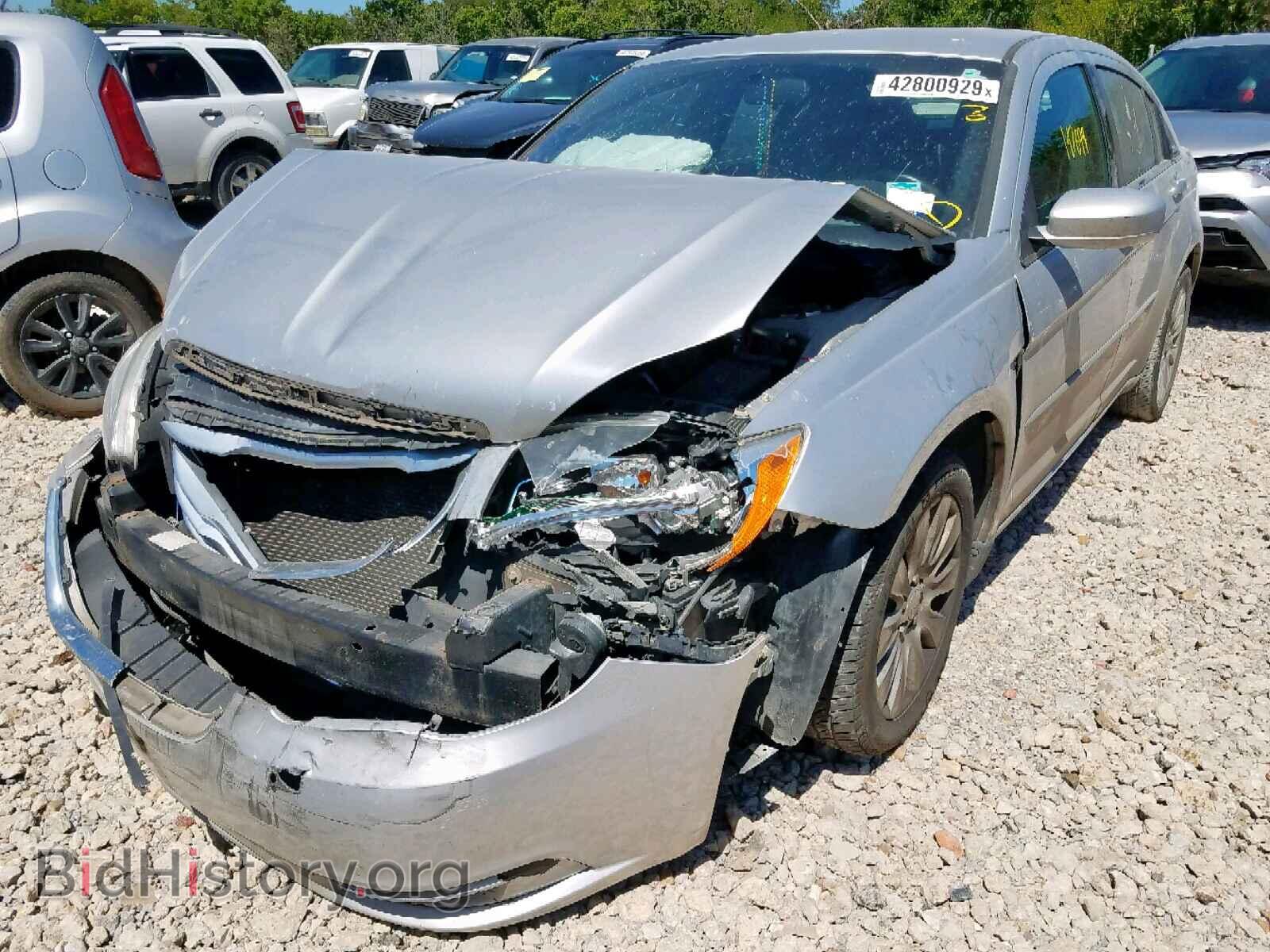 2012 CHRYSLER 200 - VIN: 1C3CCBAB7CN248497 - Фото 2