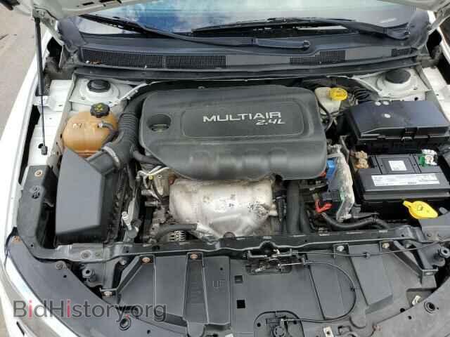 2016 CHRYSLER 200 - VIN: 1C3CCCAB8GN164300 - Фото 7