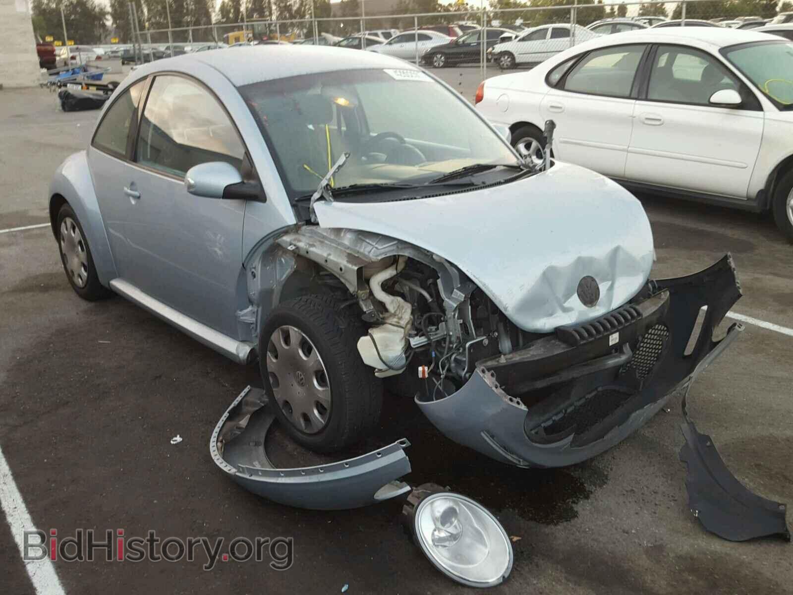 Фотография 3VWPG3AG2AM000102 - VOLKSWAGEN BEETLE 2010