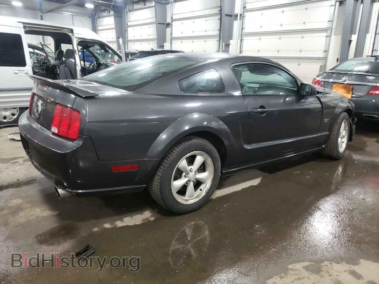 2007 FORD MUSTANG - VIN: 1ZVFT82H875241740 - Фото 3