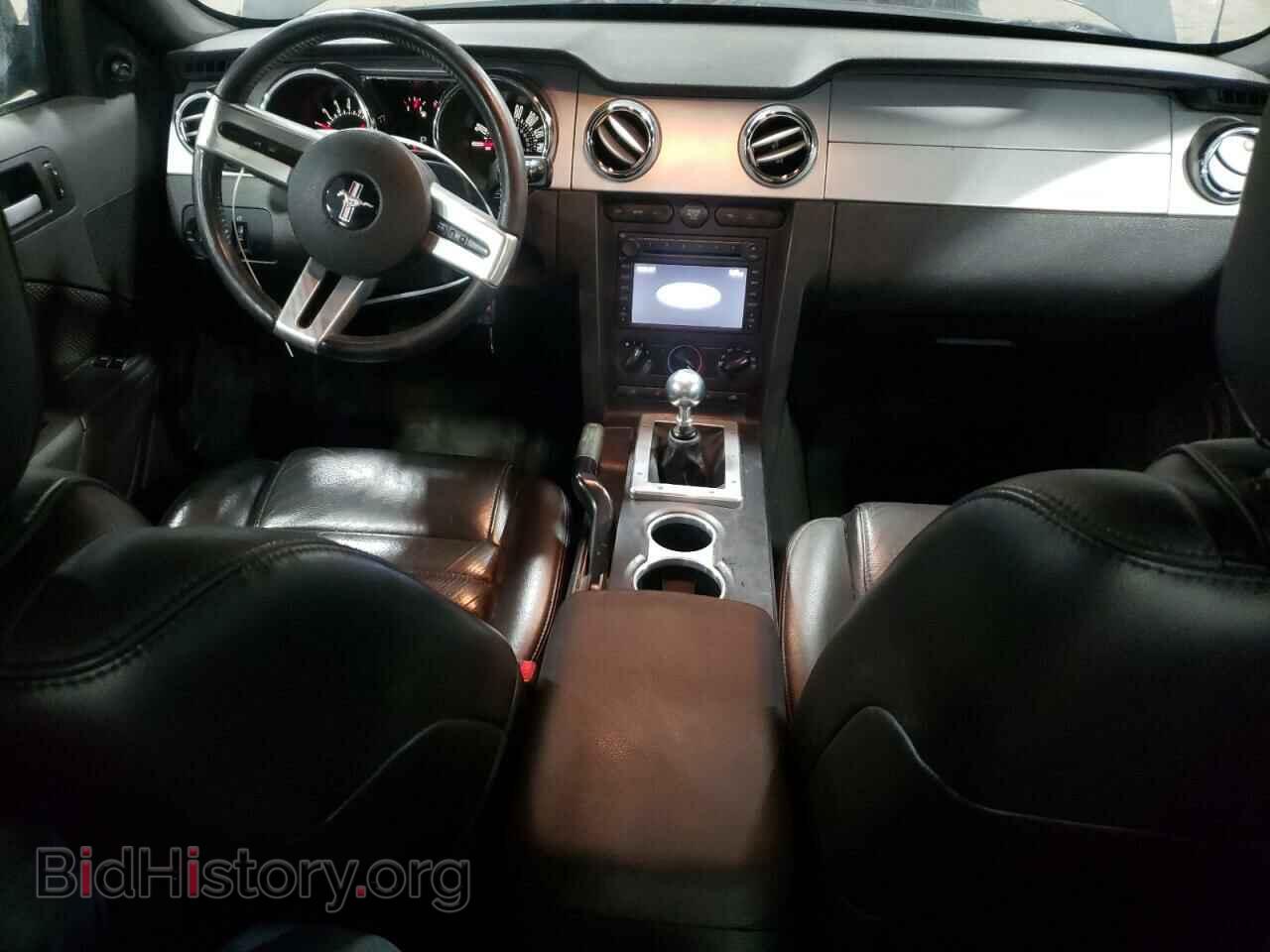 2007 FORD MUSTANG - VIN: 1ZVFT82H875241740 - Фото 8