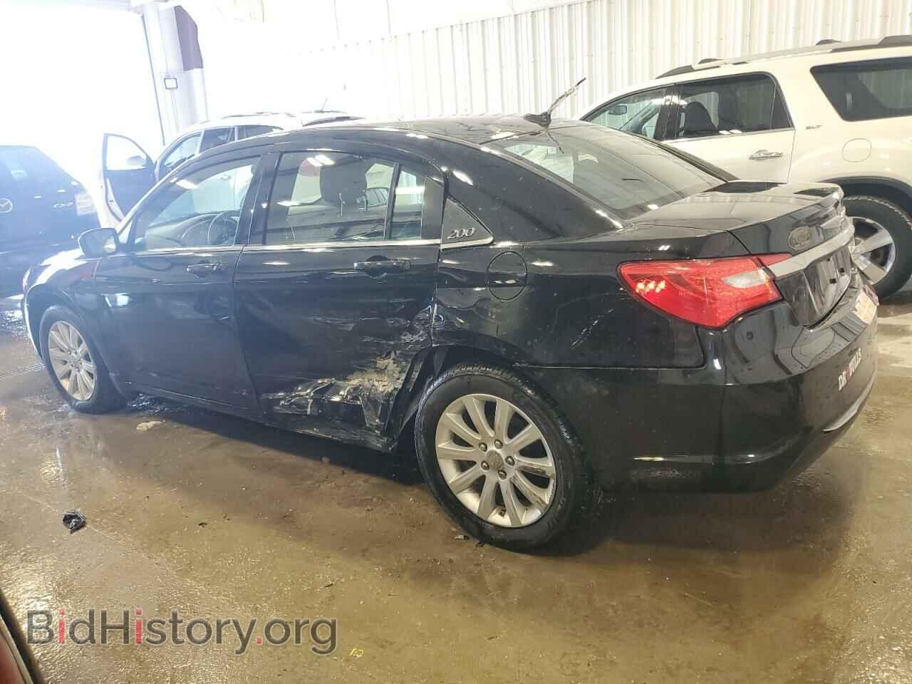 2011 CHRYSLER 200 - VIN: 1C3BC1FB5BN603566 - Фото 2
