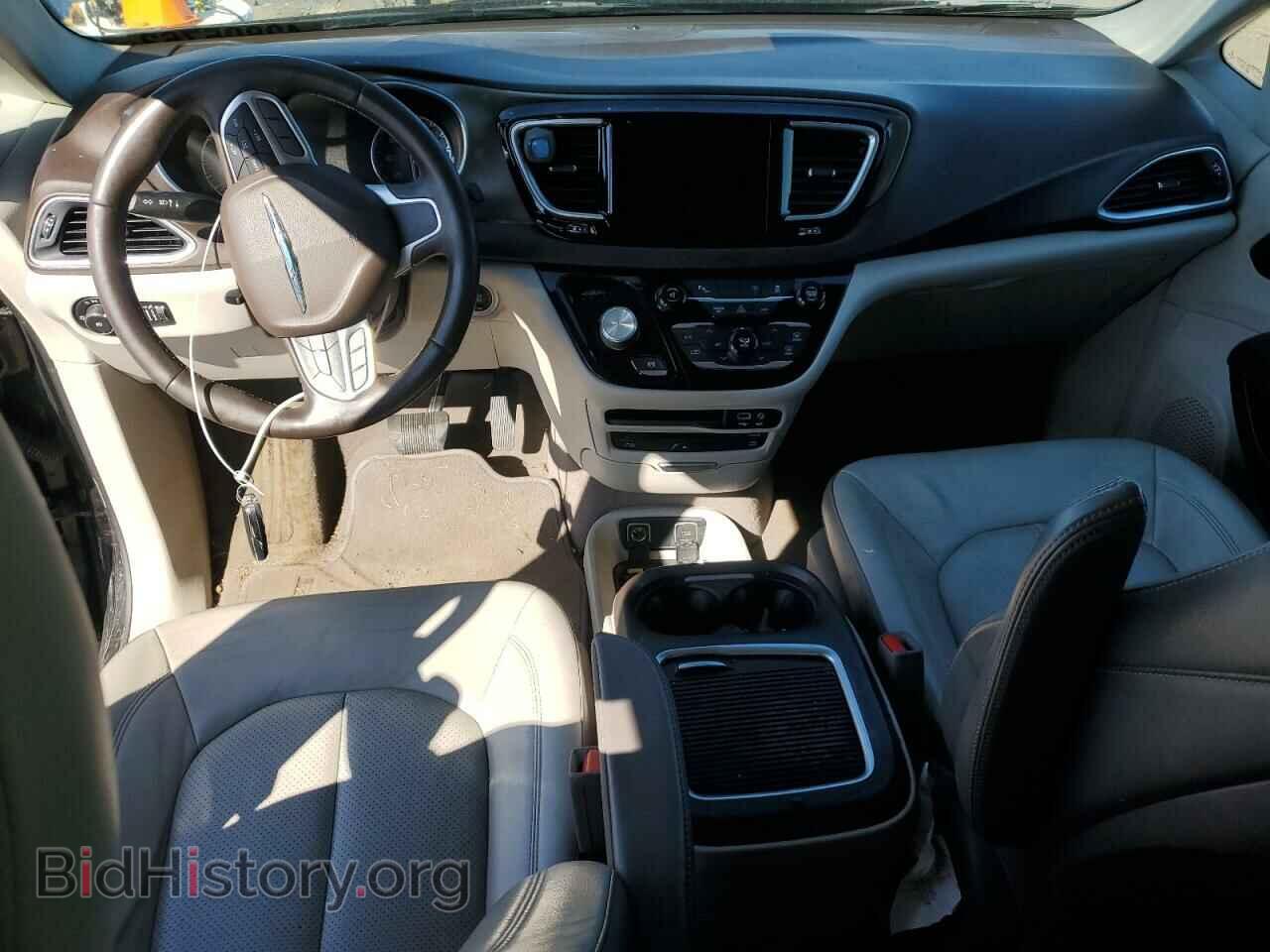 2017 CHRYSLER PACIFICA - VIN: 2C4RC1EG0HR542114 - Photo 8