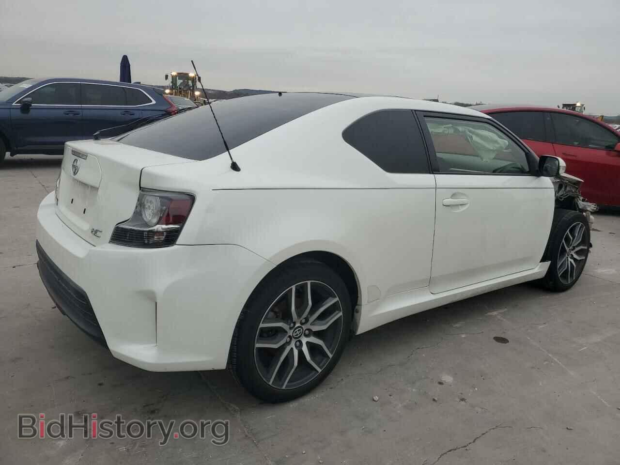 2016 TOYOTA SCION - VIN: JTKJF5C77GJ024012 - Фото 3