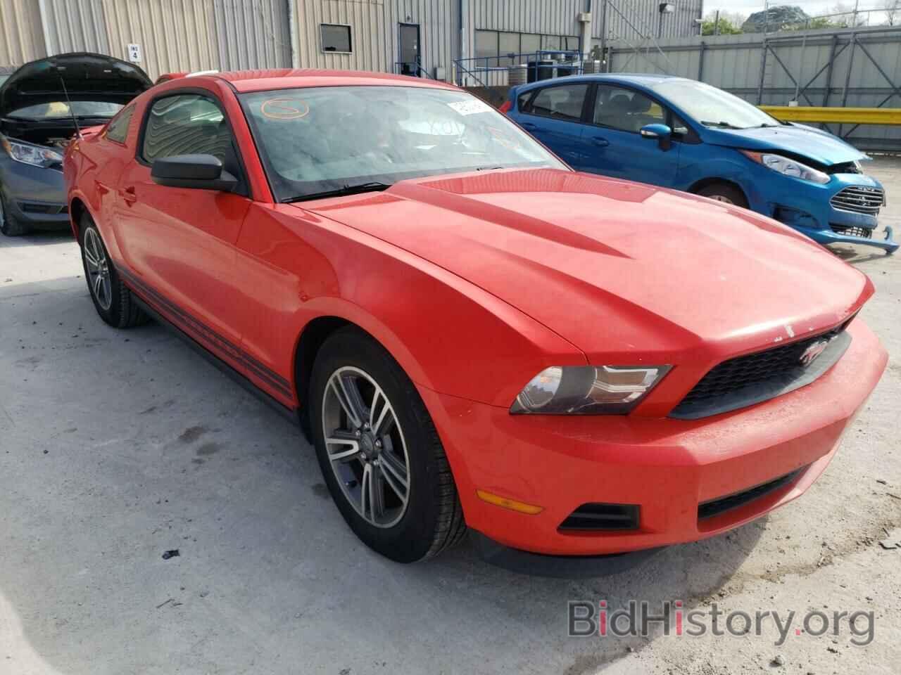 Photo 1ZVBP8AMXC5207794 - FORD MUSTANG 2012