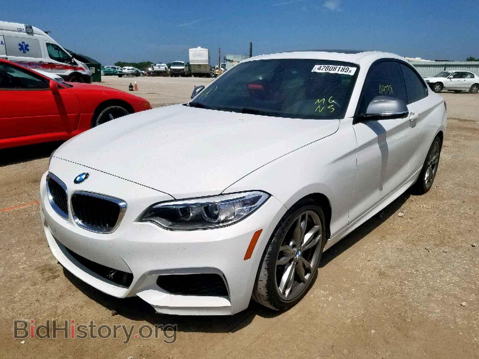 2015 BMW M2 - VIN: WBA1J7C55FV254068 - Фото 2