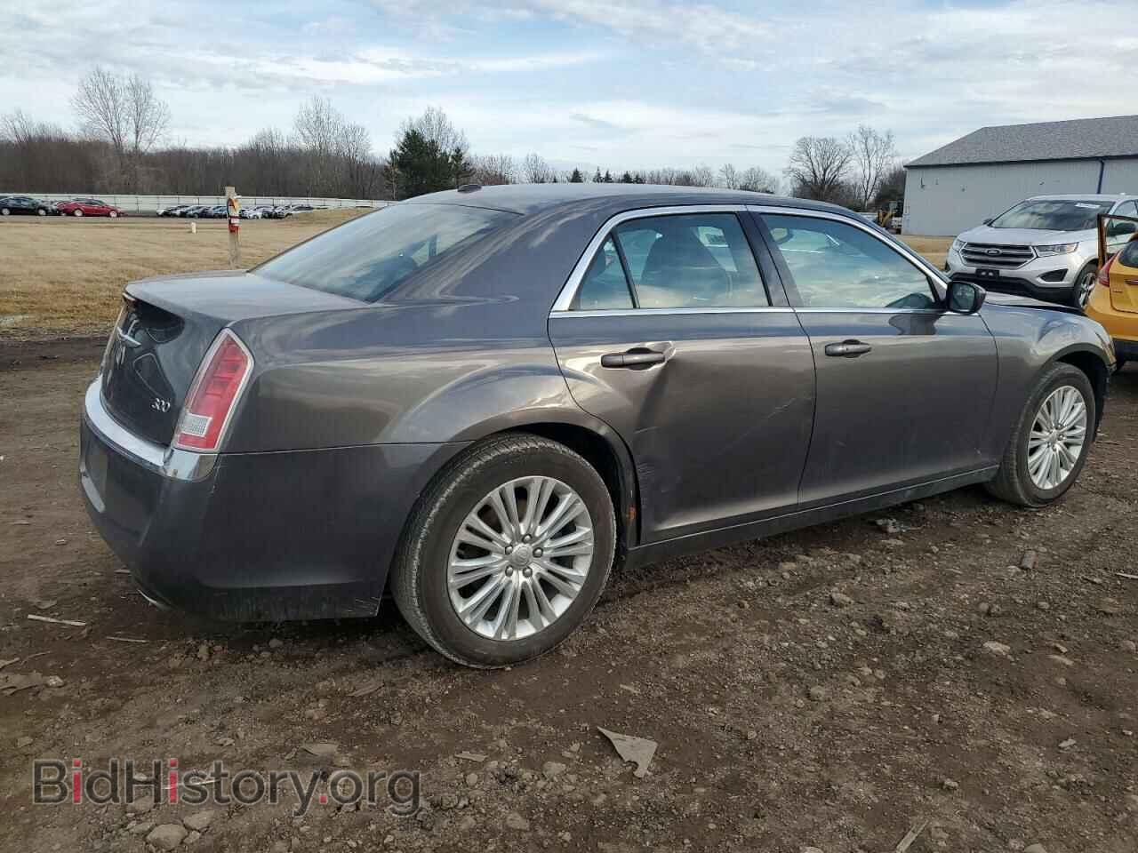 2013 CHRYSLER 300 - VIN: 2C3CCARG2DH553412 - Фото 3