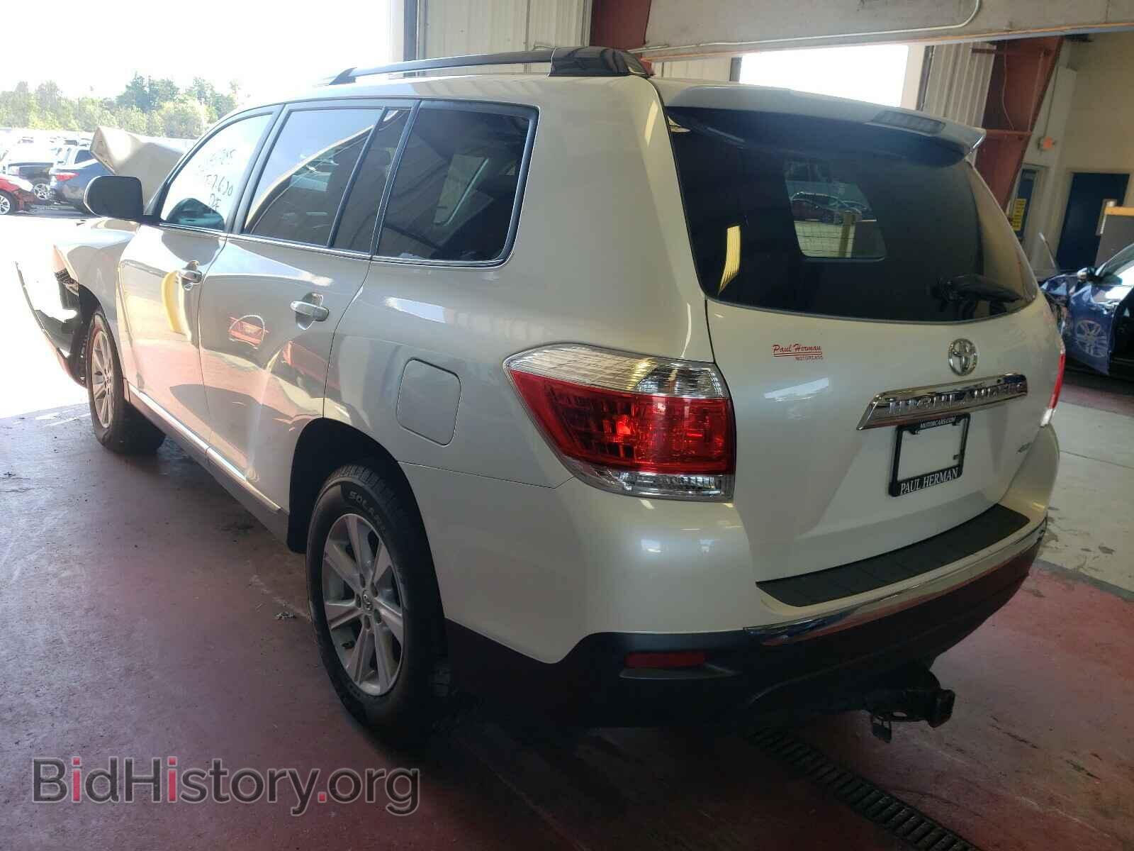 2013 TOYOTA HIGHLANDER - VIN: 5TDBK3EH8DS181340 - Фото 3
