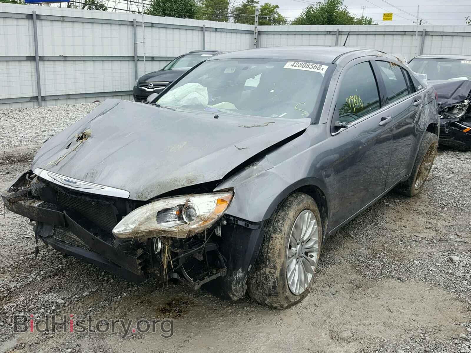 2012 CHRYSLER 200 - VIN: 1C3CCBAB4CN105118 - Фото 2