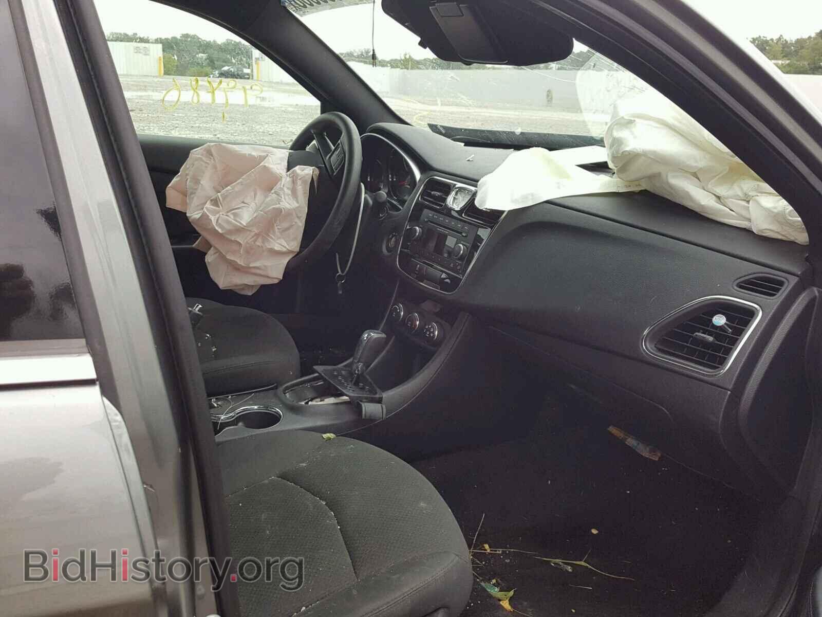 2012 CHRYSLER 200 - VIN: 1C3CCBAB4CN105118 - Фото 5