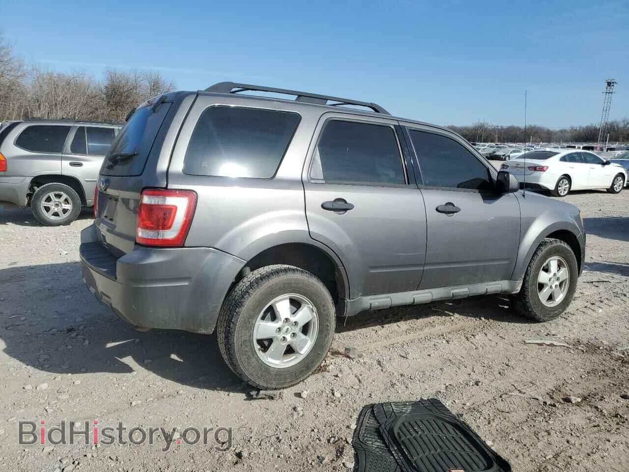 2011 FORD ESCAPE - VIN: 1FMCU0C70BKC65756 - Фото 3