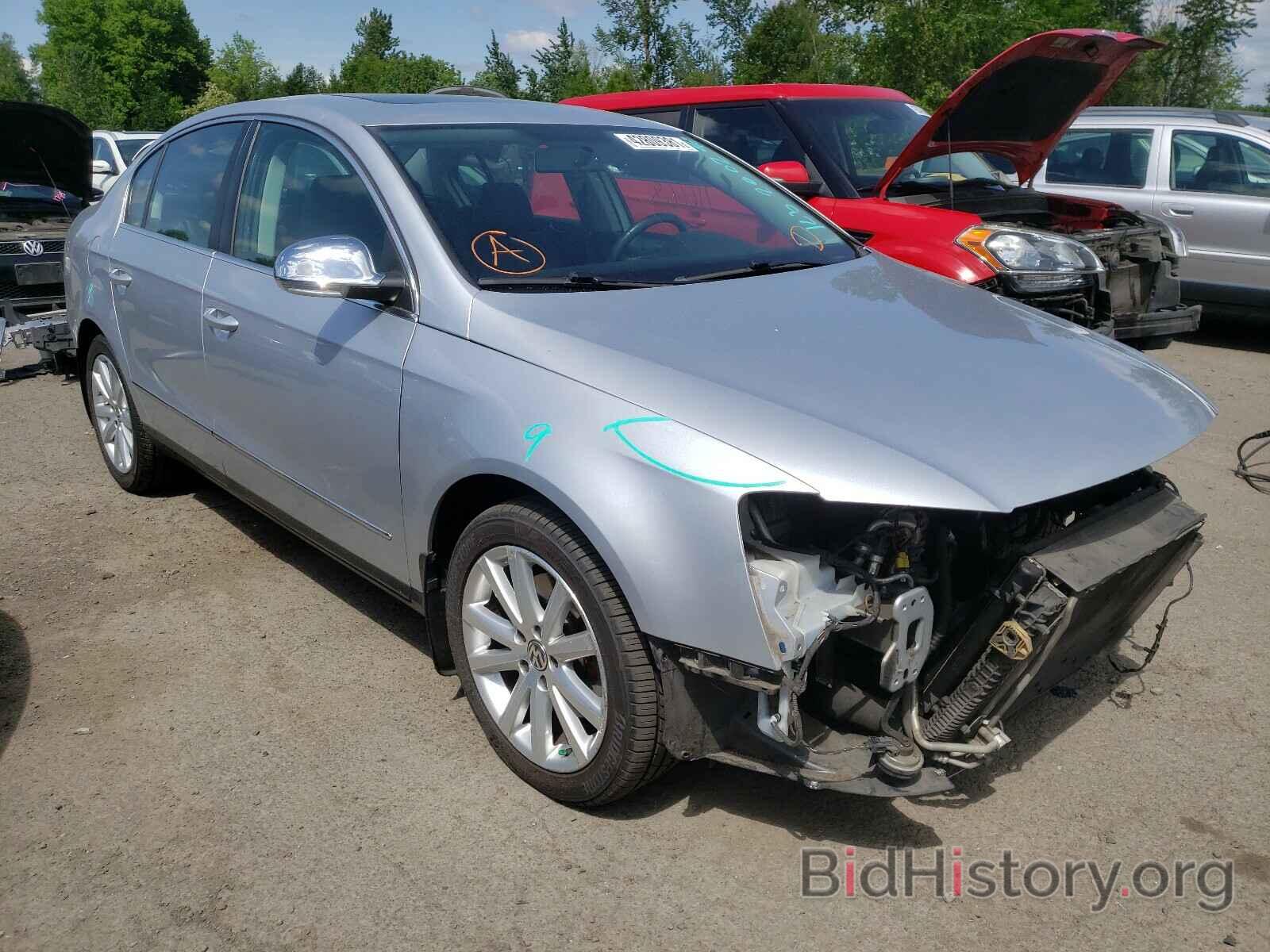 Photo WVWJM7AN6AE135094 - VOLKSWAGEN PASSAT 2010